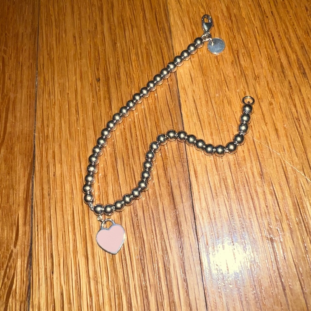 Return to Tiffany - small pink enamel heart bracelet